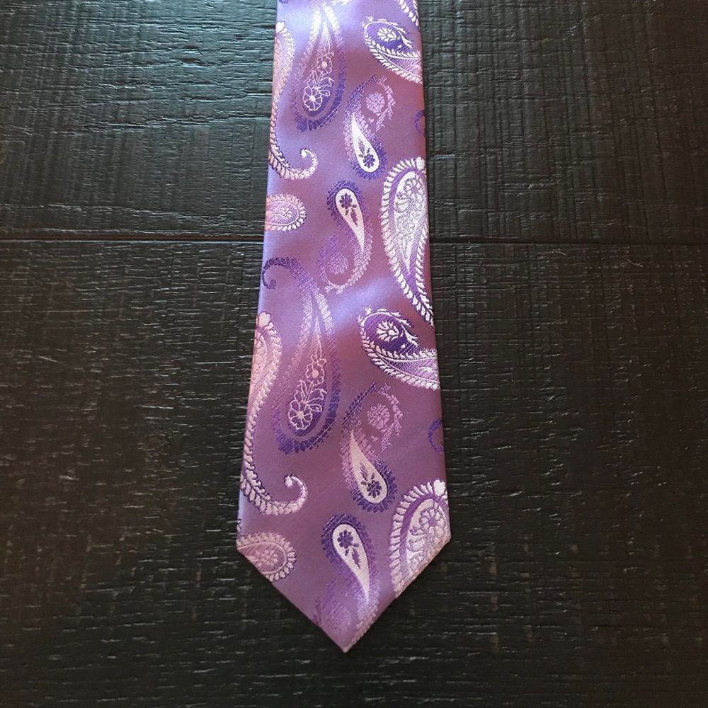 CHEVALIER paisley tie
